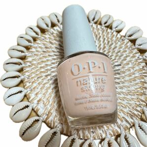 OPI ネイチャーストロングネイルラッカー