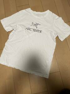 中古 メンズ男性 ARC’TERYX アークテリクス 半袖Tシャツ コットン100% WHT CA#34438 Mサイズ 規格180/100A(M) アメアスポーツジャパン