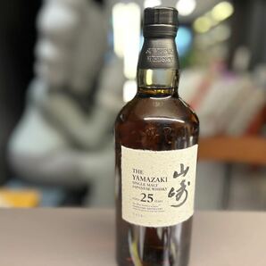 SUNTORY WHISKY YAMAZAKI サントリー 山崎25年シングルモルトウイスキー 箱付き 白箱あり 未開栓 700ml 43度の画像5