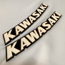 KAWASAKI カワサキ エンブレム ゴールド サイドカバー Z900RSロゴタンク タンク ホワイト_画像3