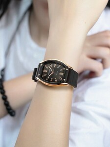 腕時計 レディース クォーツ シリコンストラップのミニマリストオシャレな学生用クオーツ腕時計