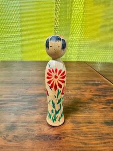 Kokeshi Doll 買一作 こけし 伝統こけし 高さ 約16cm 在銘 銘有 人形 置飾り 工芸品 民芸品 伝統工芸 S363