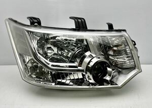 送料無料 三菱 デリカD:5 / D5 CV5W CV1W CV2W CV4W 純正 HID ヘッドライト 右 バラスト バーナー付 KOITO 100-87918 (X83)