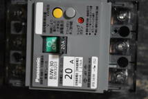 漏電ブレーカ AC100-200V 3P 20A 30ｍA BJW3203_画像3
