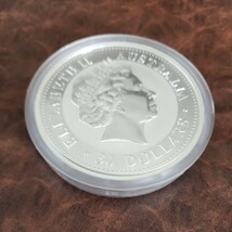 １kg銀貨 エリザベスⅡ世 2000年 オーストラリア記念プルーフ 999純銀製 カワセミ コイン プルーフ 純銀 透明プラスチックケース入_画像8