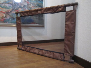 tsu... stick type ( flexible paul (pole) type ). construction easy baby fence ..... Brown 2|3