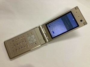 AF035 docomo F-04A ゴールド