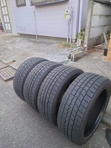  215/50R17 ダンロップ ウインターマックス WM02 4本セットプリウスアルファリーフジェイド等車種にも 山あり　　