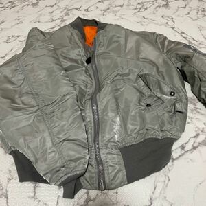 ★ALPHA INDUSTRIES アルファ インダストリーズ MA -1 フライトジャケット USA アメリカ メンズ　 Lサイズ