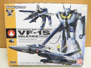 1円〜 組立途中？ バンダイ 超時空要塞マクロス 1/72 VF-1S バルキリー ロイ・フォッカー機 現状渡し