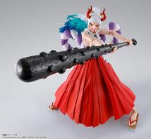 【1円】【未開封】S.H.フィギュアーツ ONE PIECE ヤマト 約185mm PVC&ABS製 塗装済み可動フィギュア_画像4