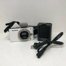 【ジャンク品】 OLYMPUS PEN Lite E-PL3 ミラーレス一眼 オリンパス ホワイト ボディ 231208SK510634_画像1