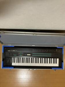 ヤマハ　シンセサイザー　YAMAHA　DX７　