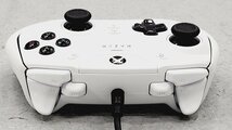 △中古品 RAZER WOLVERINE V2 ホワイト コントローラー XBOX 同梱不可 1円スタート_画像4