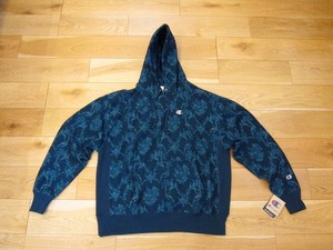 US限定 新品 Champion Brocade Logo Reverse Weave Sweat Hoodie BLUE size XL USチャンピオン the Apartment