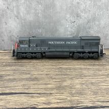 SOUTHERN PACIFIC8634　塗装済モデル　HOゲージ 鉄道模型　コレクター放出品【311-209#60】_画像4