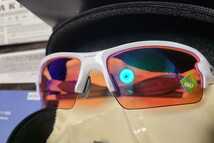 ◆即納◆ Oakley オークリーサングラス Flak2.0 アジアンフィット ポリッシュホワイト Prizm Golf(プリズムゴルフ)★純正ケース付_画像3