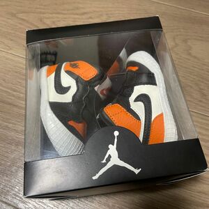 【最終値引】【未使用】 NIKE AIR JORDAN 1 CRIB BOOTIE AT3745-108