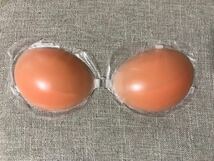 3D立体 4倍盛り シリコンブラ ヌーブラ Cカップ 激盛り nubra 水着 ビキニ ドレス コスプレ 産後 谷間キープ バストアップ バストメイク_画像9