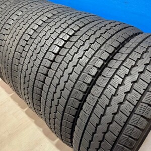 225/70R16　117/115L　LT　スタッドレスタイヤ　ダンロップ　WINTER　MAXX　LT03M　225/70/16　6本　冬タイヤ　スノー　トラックタイヤ