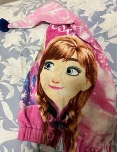 アナと雪の女王　キャップタオル　サイズ約60×22㌢　使用回数少ない　可愛い　タオル生地　（お風呂上がり）（プール）