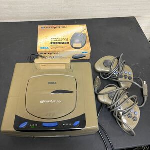 t12-145 SEGA SATURN セガサターン 本体　コントローラー シャトルマウス　まとめて　通電可　ジャンク品