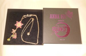 新品　鬼滅の刃　ANNA SUI　竈門禰豆子　ネックレス　箱付き　アクセサリー　蝶々　パープル　薔薇　モチーフ　アナスイ　ピンクゴールド