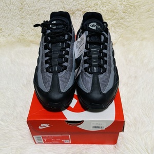 タグ付き未使用品 NIKE AIR MAX95 ESSENTIAL CI3705-002 ナイキ エアマックス 95 エッセンシャル スニーカー 25.0cm