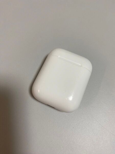 AirPods(第1世代)ジャンク品として出品します。