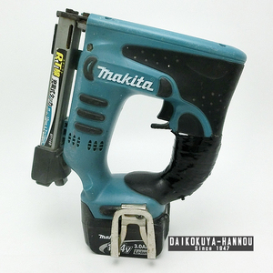 マキタ makita　RT線 ステープル用　充電式タッカ　ST110D　本体＋バッテリ 14.4V 付　エアタッカー /KH05327