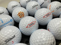 【激安】D48【美品マーカー】タイトリスト Titleist TRU FEEL 2022年モデル ホワイト M級 25個【ロストボール】_画像2