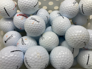 Titleist VELOCITY 2022 Модель Белый B-Class 40 штук [Потерянный мяч]