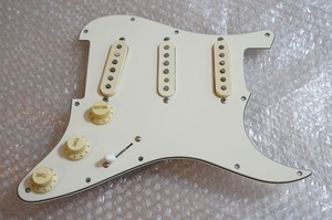 Fender DiMarzio Yngwie セット HS3 DP117 イングヴェイ フェンダー ジャパン ST72-DSC CTS CRL 動作品 良品