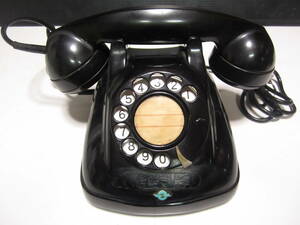 旧電電公社　黒電話機　4号A自動式　昭和43年　昭和レトロ