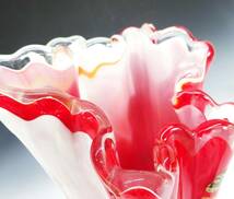 ◆(TD) 昭和レトロ ガラス製 変形 花瓶 高さ：約22cm レッド ホワイト マーブル 波型 フリル フラワーベース 花器 花びん インテリア雑貨_画像10