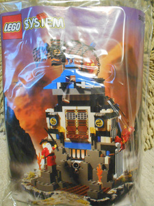 LEGO 3052　Castle Ninjya Fire Fortress　赤忍者の砦　一度組立て済　パーツ欠品の可能性