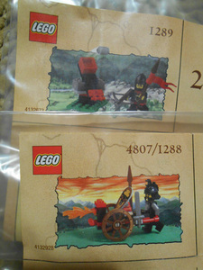 LEGO 1288/1289 2点セットで 廃盤品 箱なし未組立て Bull's Fire Attacker/Weezil's Stone Bomber