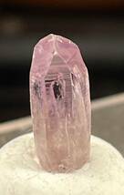 雨塚山産　紫水晶結晶原石　透明度高　濃紫色　トップに僅かな傷　14×5×4(mm)_画像3