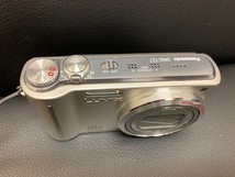 7928♪中古美品　パナソニック　Panasonic DMC-TZ7 シルバー　デジタルカメラ　通電確認済み　現状品_画像5