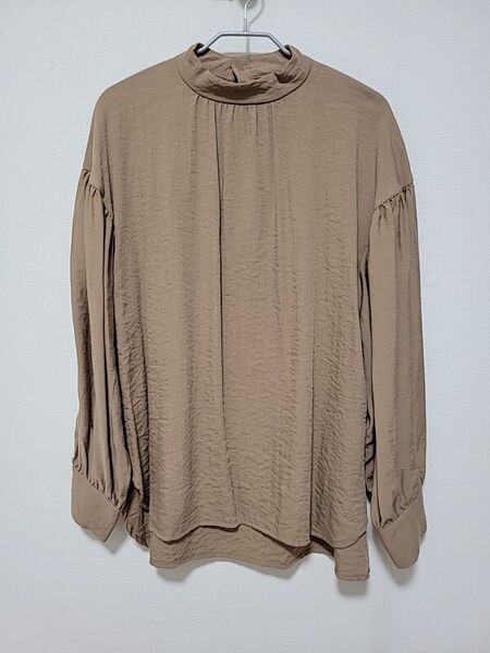 ◆ AZULBYMOUSSY 長袖 ブラウス シャツ トップスベージュ 異素材 M 春秋