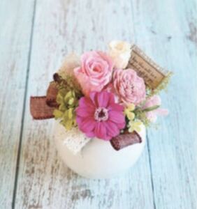  preserved flower ma Caro nS size pink color ceramics entering arrange flower gift birthday present . job festival . Christmas present 