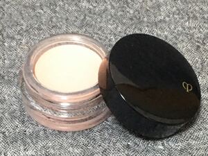 cle de peau BEAUTE