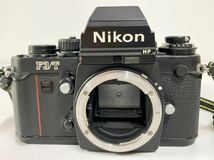 管1111102h ニコン Nikon F3/T HP ボディ 一眼レフ フィルム カメラ ブラック ストラップ 付き_画像2