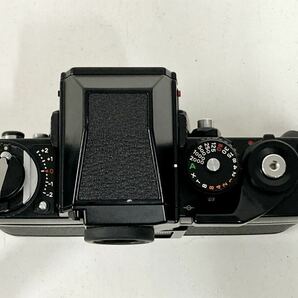 管121558t ニコン Nikon F3 一眼レフ フィルム カメラ ボディ ブラック ストラップ ソフトケース 付きの画像8