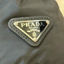 プラダ PRADA ダウンジャケット レディース ブラック 46号 ポリエステル ダウン 90% 中古美品_画像5