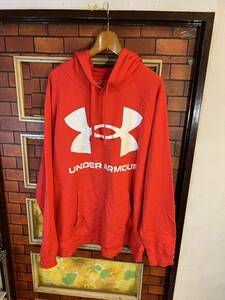 スエットパーカー　アンダーアーマー UNDER ARMOUR xxl 2XL フーディー スポーティー　アウトドア　ビックサイズ　アメリカ古着