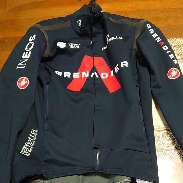 カステリCASTELLI perfetto GORETEX チームレプリカジャージ M