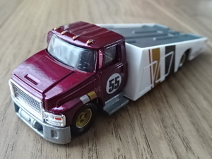 ホットウィール キャリーオン 積載車 キャリアカー カーキャリア 車輌運搬車 ミニカー HW Hot WHeeLS CARRY ON Carryon FVL00 Toy Car