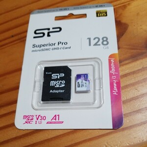 Superior Pro Clorful SP128GBSTXDU3V20AB (128 ГБ) с неиспользованным адаптером карты памяти