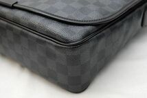 ★極美品★ ルイヴィトン Louis Vuitton ダミエグラフィット ダニエルMM ショルダーバッグ メンズ N58033 定価約18万 23101301_画像6